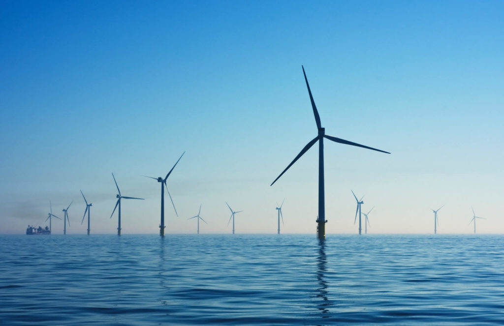 Turbinas eólicas en el mar