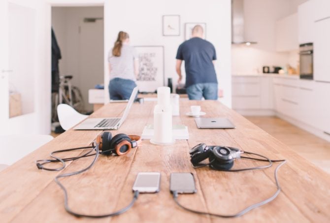 Travelers using Airbnb for business travel