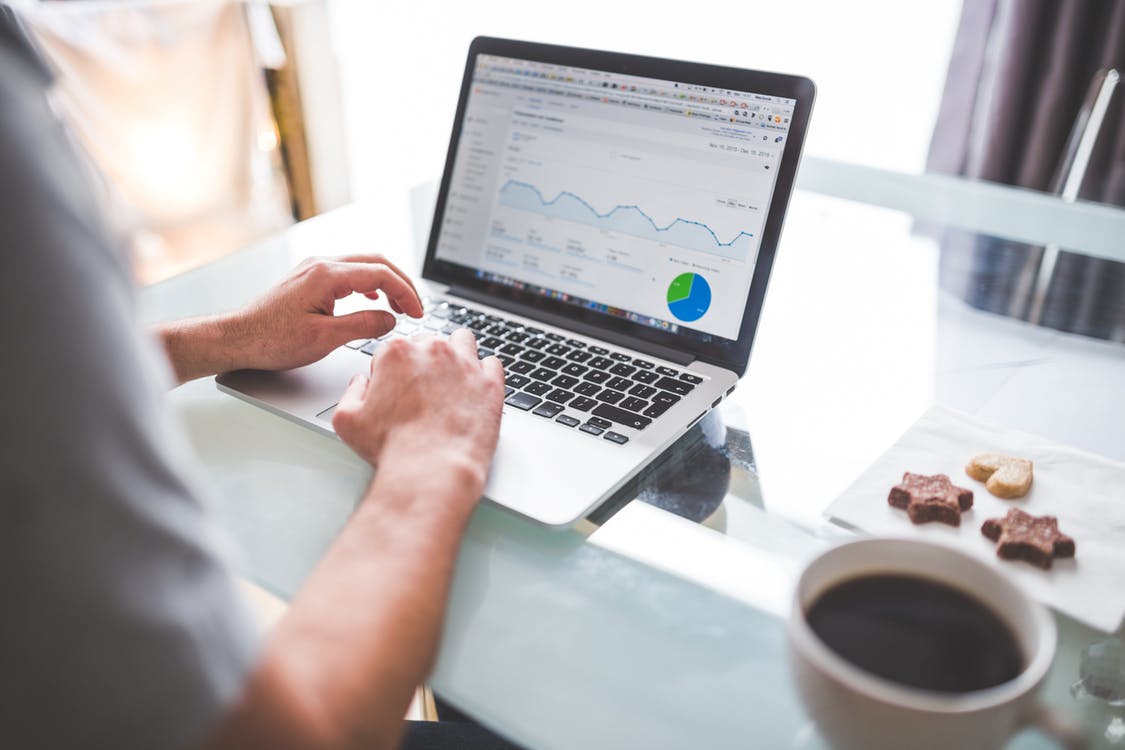 Insightful analytics to improve business travel