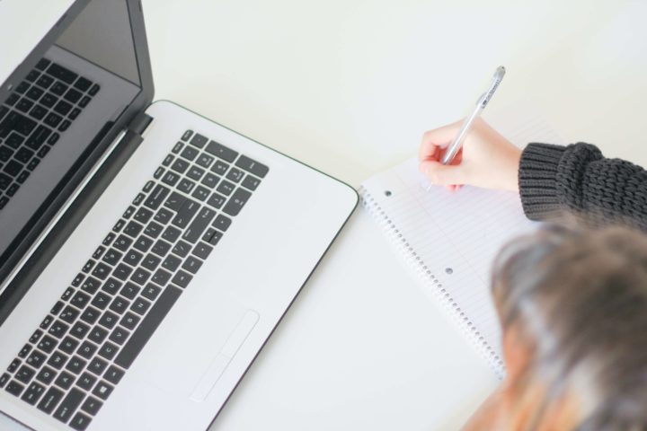 Travel checklist for executive assistants