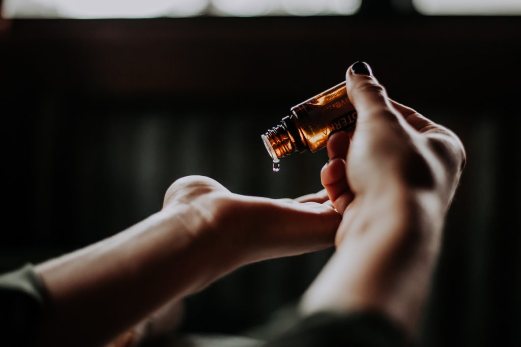 Pouring massage oil