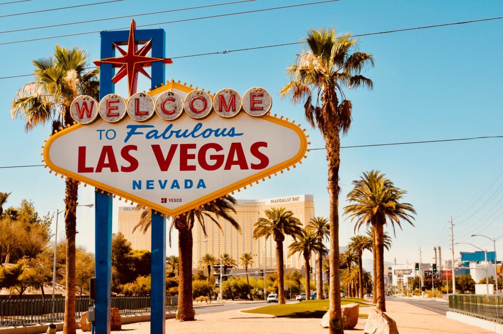 Las Vegas welcome sign