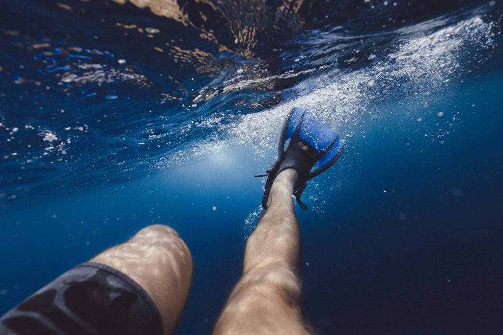 snorkeling flipperrs