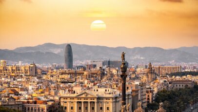 The 6 best online travel agencies in Spain