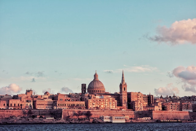 The 5 perfect on-line commute companies in Malta