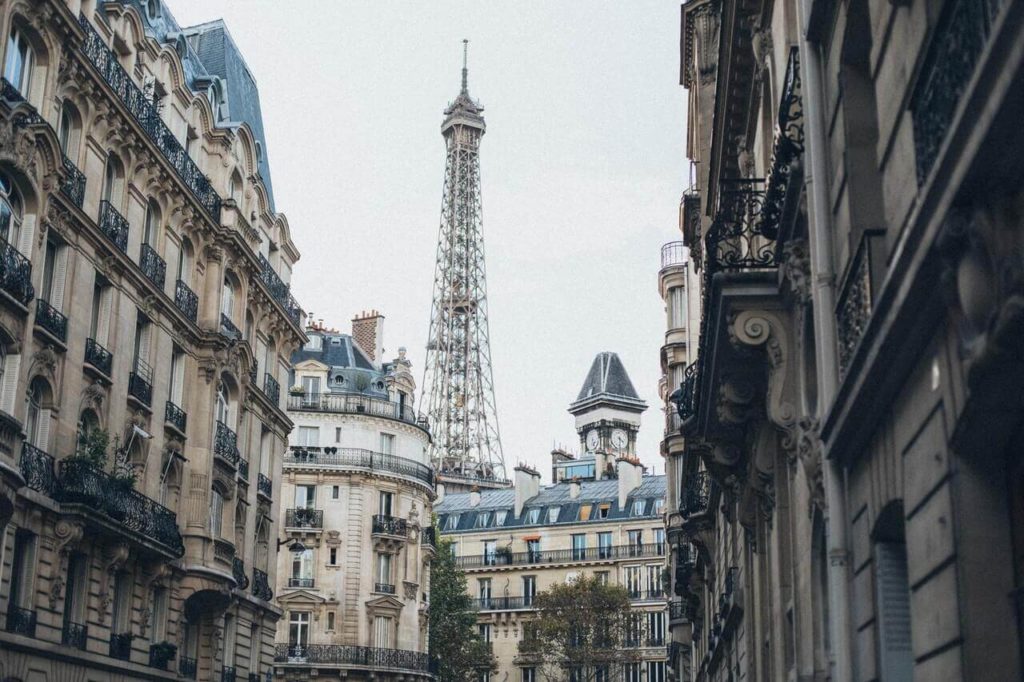 eiffel tower