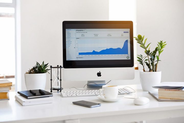 4 must have business travel tools for office managers
