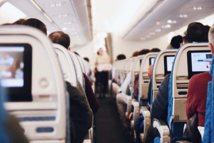 Pourquoi voyager en avion représente finalement peu de risques