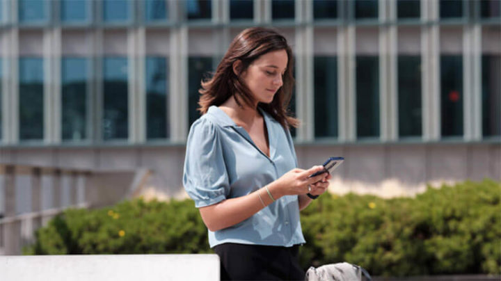 How a virtual travel assistant should manage your travel