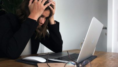 20 Möglichkeiten und mehr, Stress und Angst vor, während und nach Geschäftsreisen zu bewältigen
